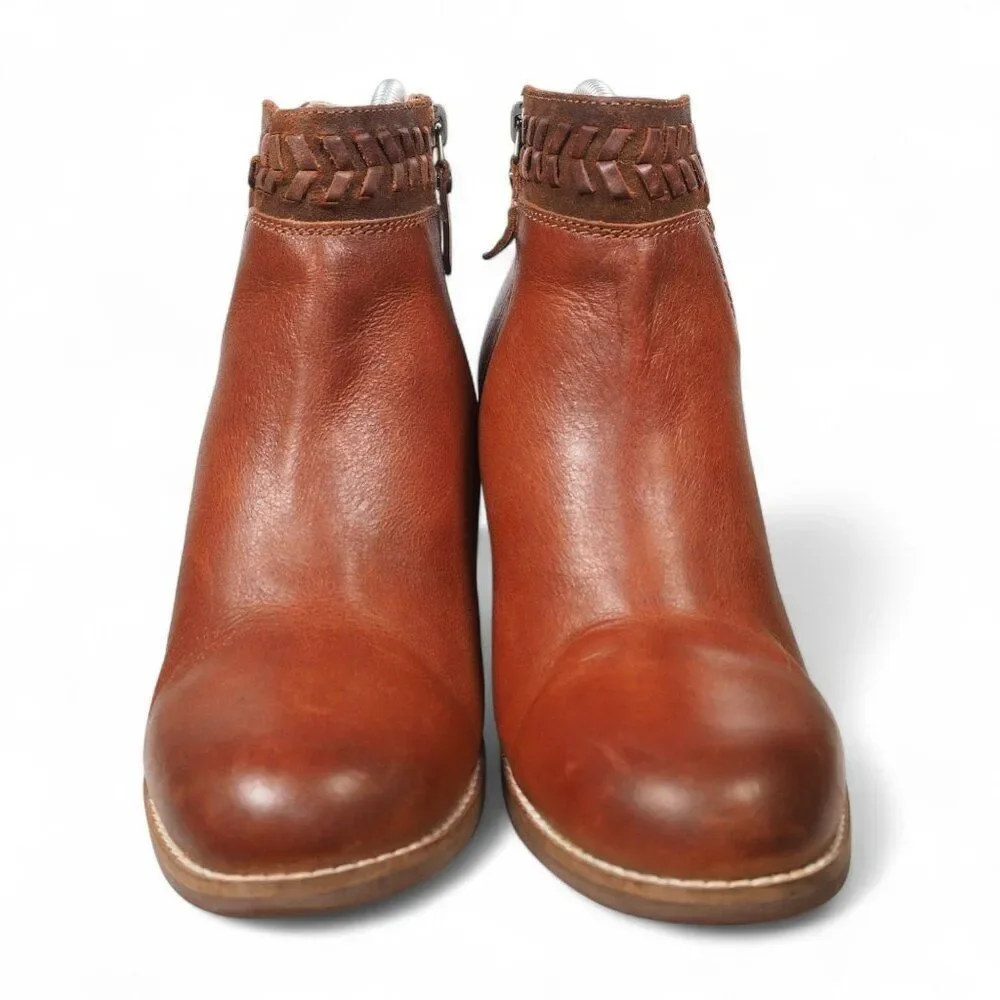 OluKai Kamahoi Side Zip Heeled Booties Brown‎ Leather (Damage) Women's 8